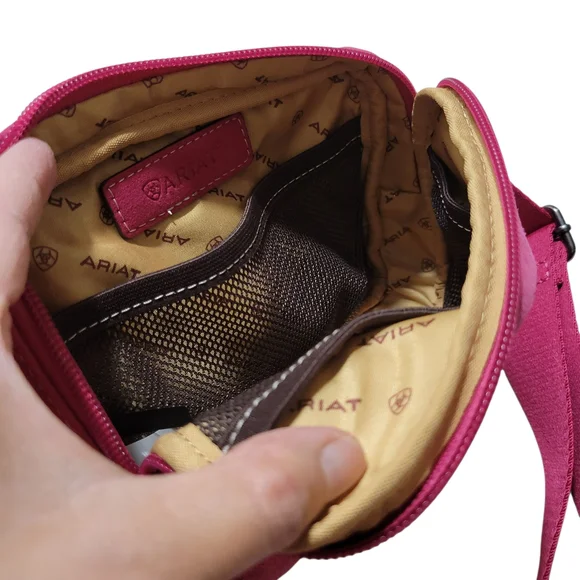 Ariat Hot Pink Belt Bag Genuine Leather with Embroidered Design - Picture 8 of 15